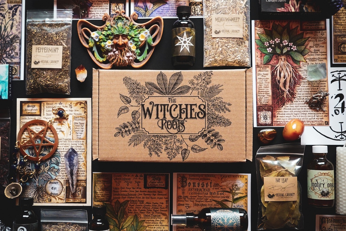 The Witches Roots™ by The Witches Moon® | Cratejoy